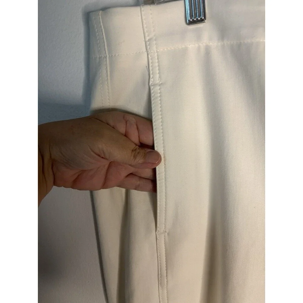 Ann Taylor Women’s White Cotton Twill Wide-Leg Mid Rise Cropped Pants 10
